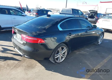 2017 Jaguar Xe z USA, uszkodzony, nr VIN SAJAK4BV7HA946036